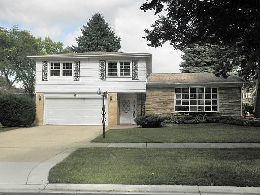 2nd image of 511 S Yale Ave
