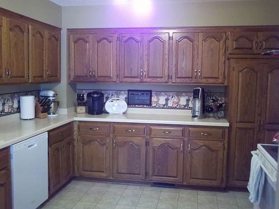 Spacious Kitchen!