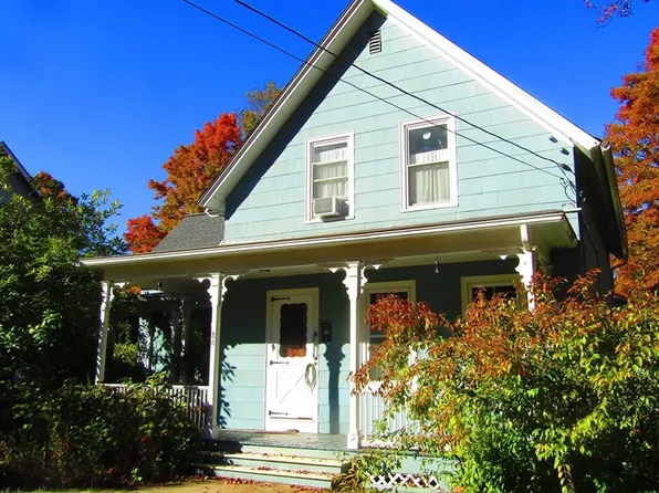 86 N Maple St, Northampton, MA 01062