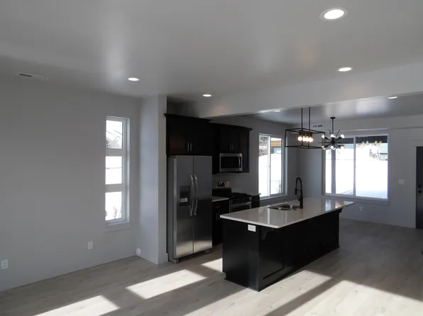 1350 Woodside Blvd Unit A, Hailey, ID 83333