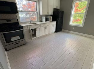 206 Amherst St #1, East Orange, NJ 07018