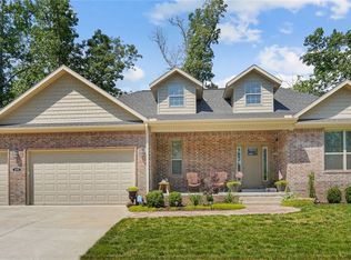 655 Willis Ln, Pea Ridge, AR 72751