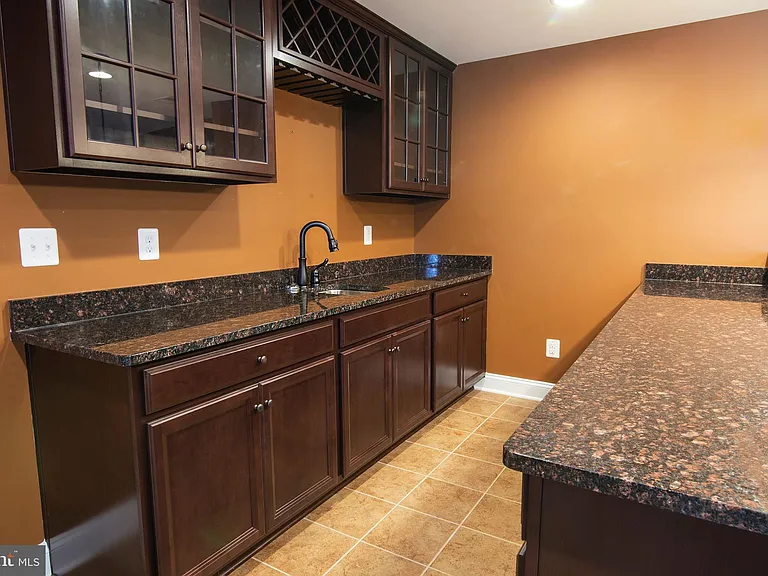 12908 Hoadly Manor Dr — Photo 6