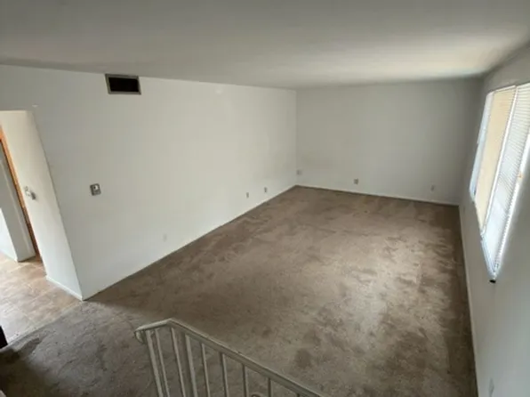 2 Hackberry Court, 2 Hackberry Ct APT 4, Collinsville, IL 62234