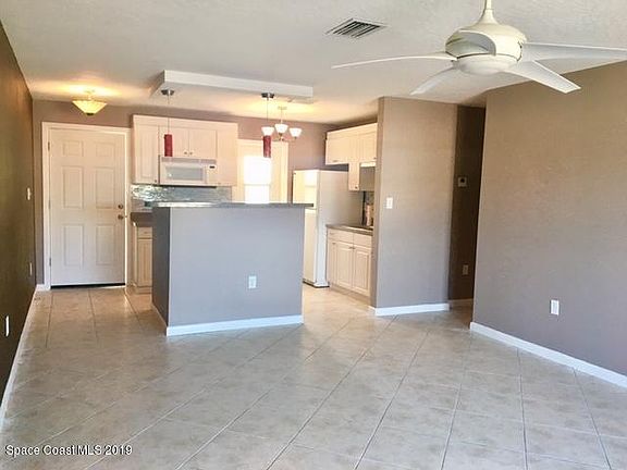 4th image of 375 Polk Ave #231
