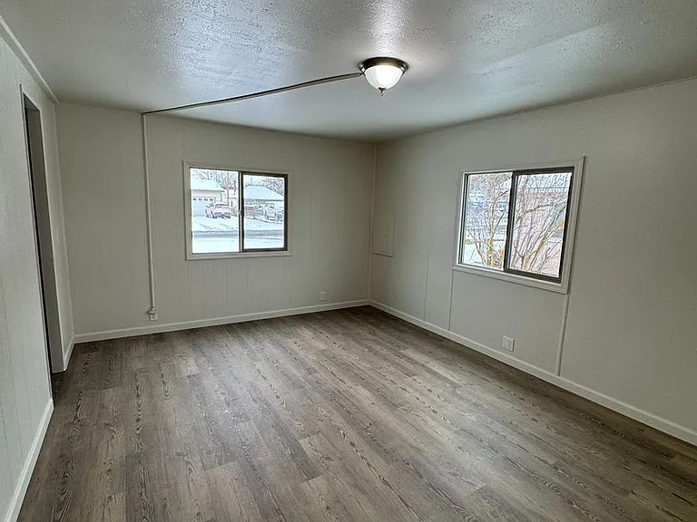 1543 Dayton St — Photo 16