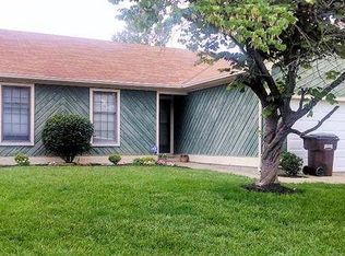 1153 Algonquin Dr, Lebanon, OH 45036