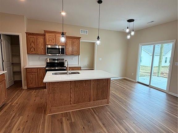 7th image of this home