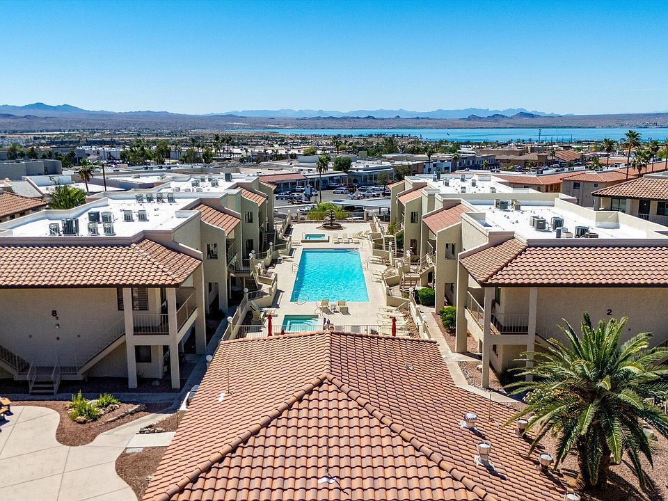 1st image of 1989 Mesquite Ave #52