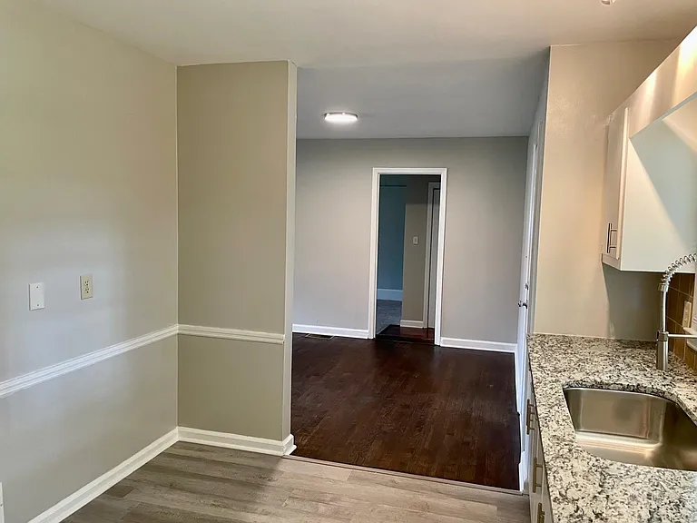 6711 Sunny Brook Ln — Photo 5