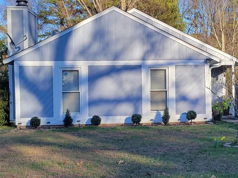 2nd image of 6418 Snow Bird Ln