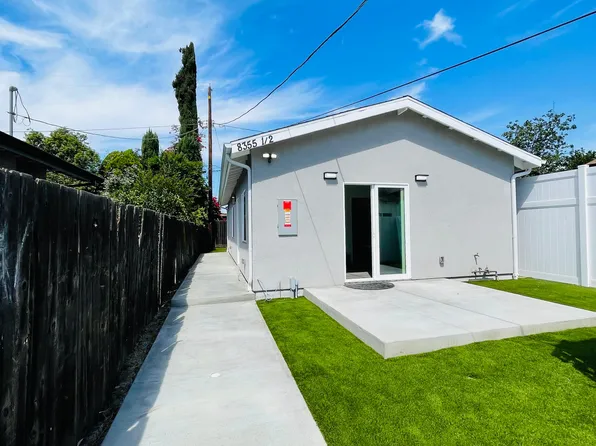 (undisclosed Address), Winnetka, CA 91306