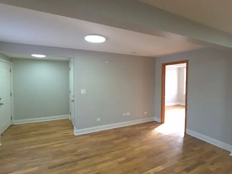 4152 W Lake St — Photo 3
