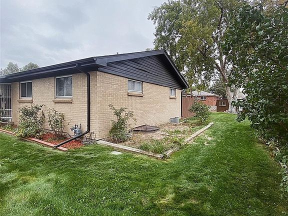 5th image of 3000 Billings St