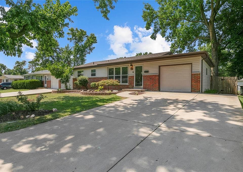 1st image of 612 Lynn Haven Ln