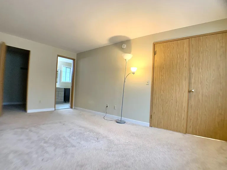 10250 NE 129th Ln — Photo 15