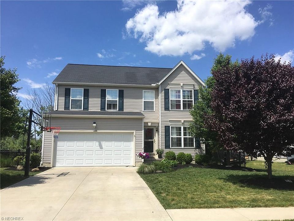1st image of 1432 Easton Way