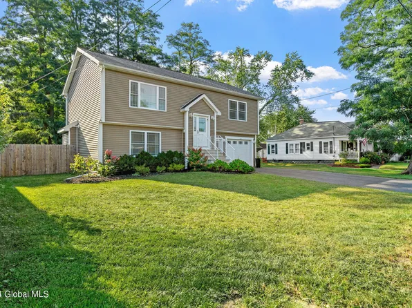 1833 Fiero Avenue, Schenectady, NY 12303