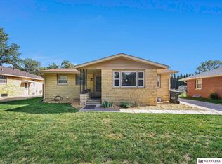 4239 W St, Lincoln, NE 68503