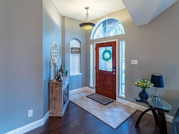 3rd image of 15819 Misty Heath Ln