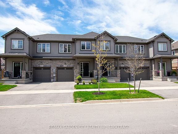 3rd image of 15 Lymburner St