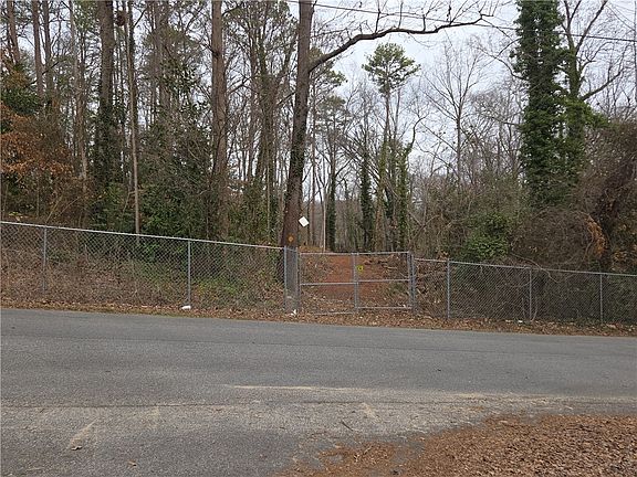 3rd image of 0 Barnwell Rd