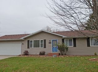 2305 E Lawraine St, Marshfield, WI 54449