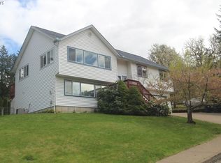 453 S 70th Pl, Springfield, OR 97478