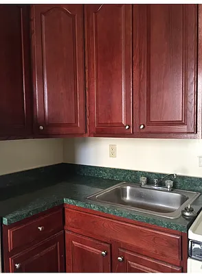 Rented by Geraldine Capasso, LREB | media 15