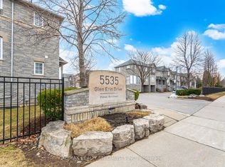 5535 Glen Erin Dr #77, Mississauga, ON L5M 6H1