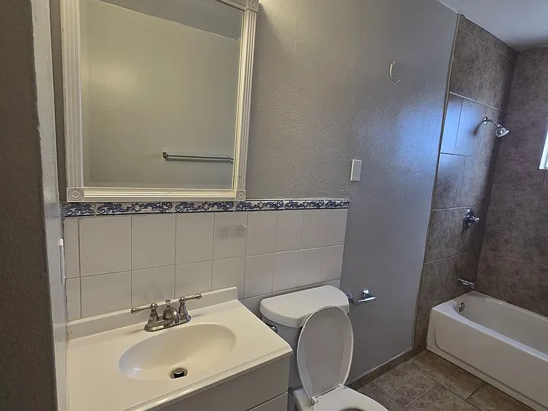 3904 Nixson Dr — Photo 11