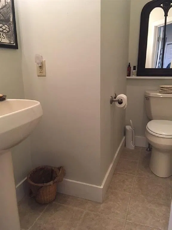 2 bed, 1.5 bath, 1000 sqft, $2,100 — Photo 3
