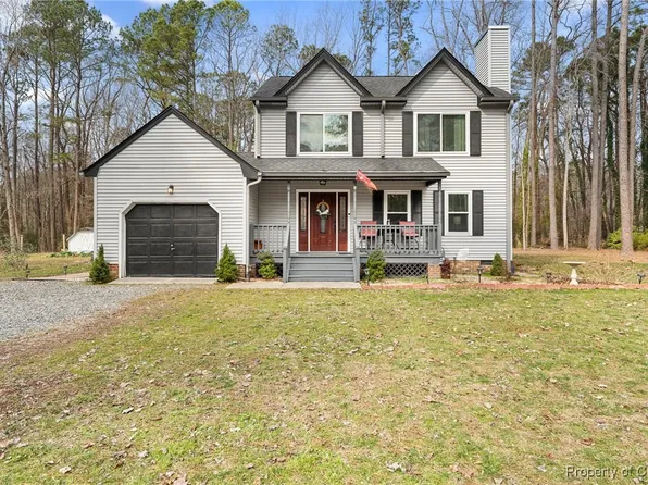 4454 Old Squaw Ln, Gloucester, VA 23061