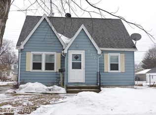 717 Dawson St, Waterloo, IA 50703