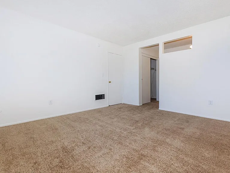 Five Coves Apartment Homes — Photo 52