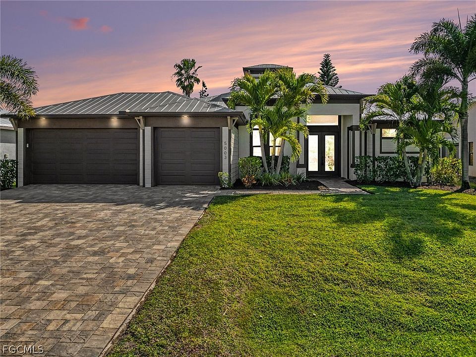 1st image of 5003 SW 26th Ave
