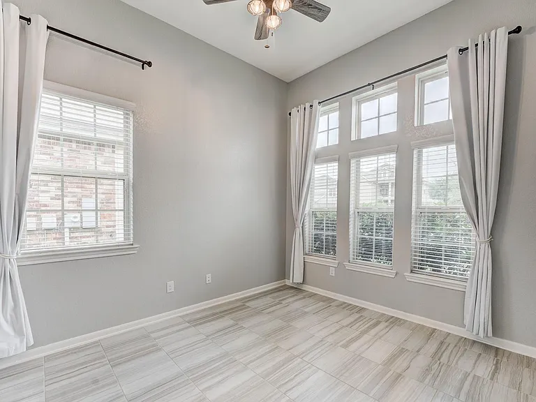 255 Dale Ridge Ln — Photo 7