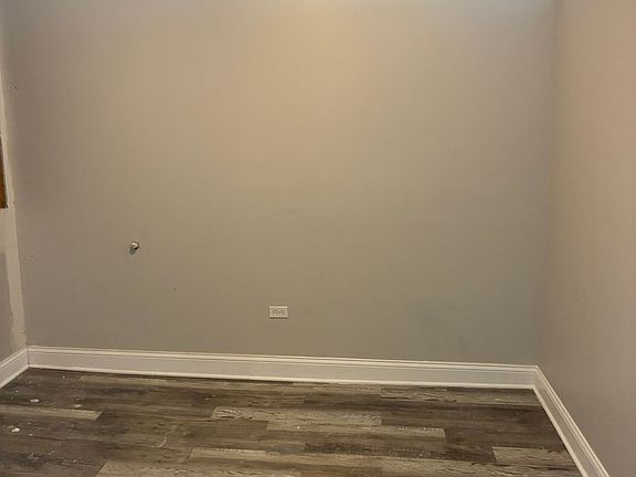 5th image of 5520 W North Ave #G