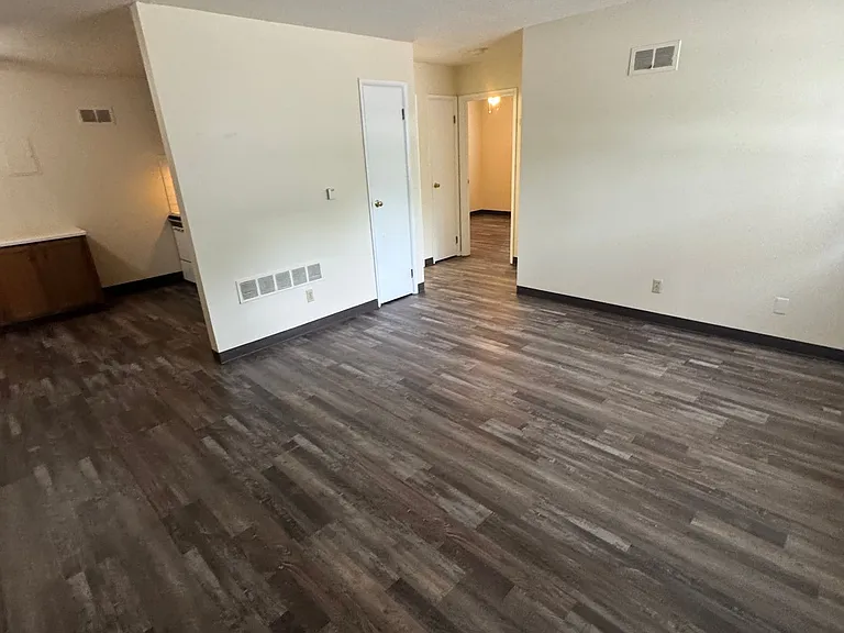 Welcome to Manor Heights Apartments! — Photo 5
