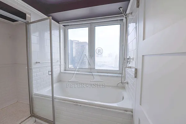 Rented by Peter Ashe | media 52