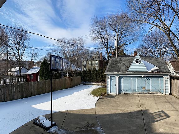 2nd image of 4040 N Kildare Ave