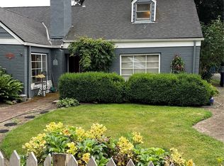 221 E 3rd St, North Bend, WA 98045