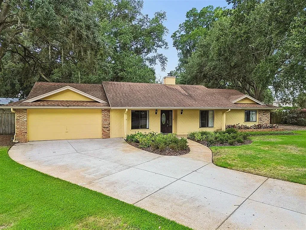 4 bed, 2009 sqft, $3,000 — Photo 1