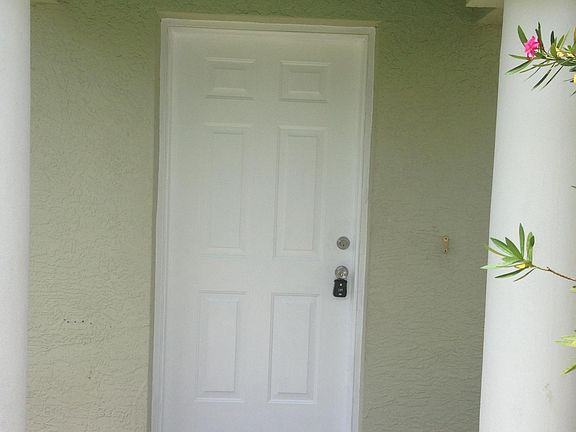 4th image of 2110 SW Trenton Lane
