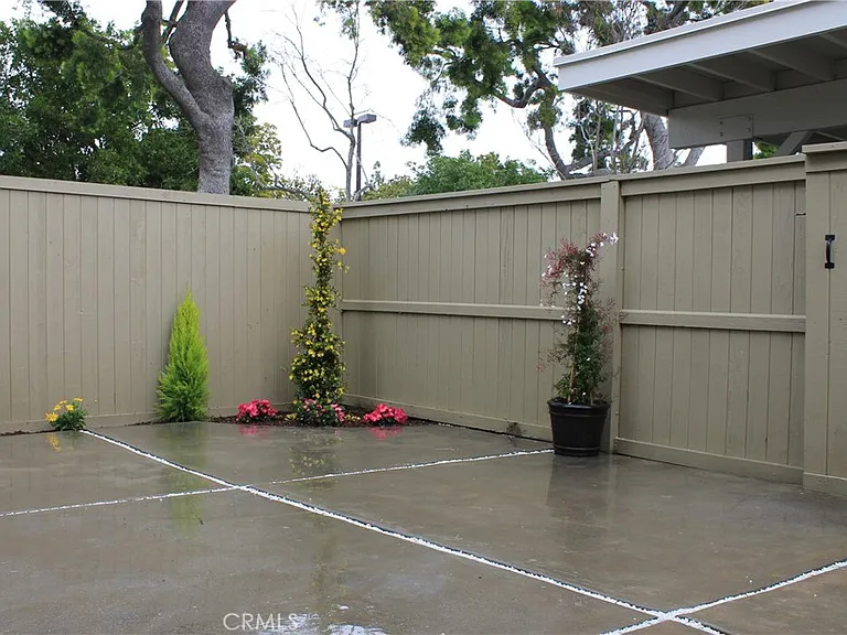 73 Fox Holw — Photo 6
