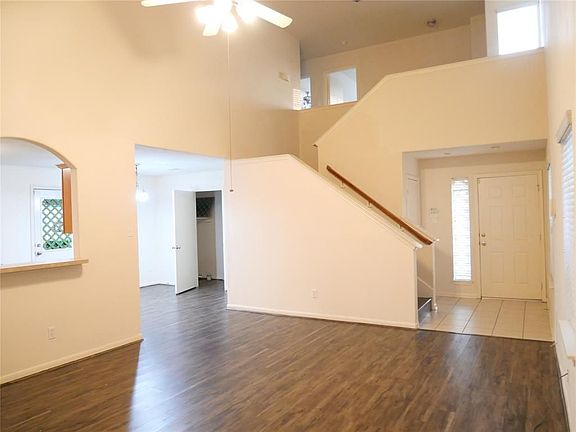 5th image of 14915 Aberdeen Meadow Ln