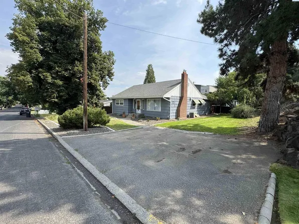 928 Market St, Prosser, WA 99350