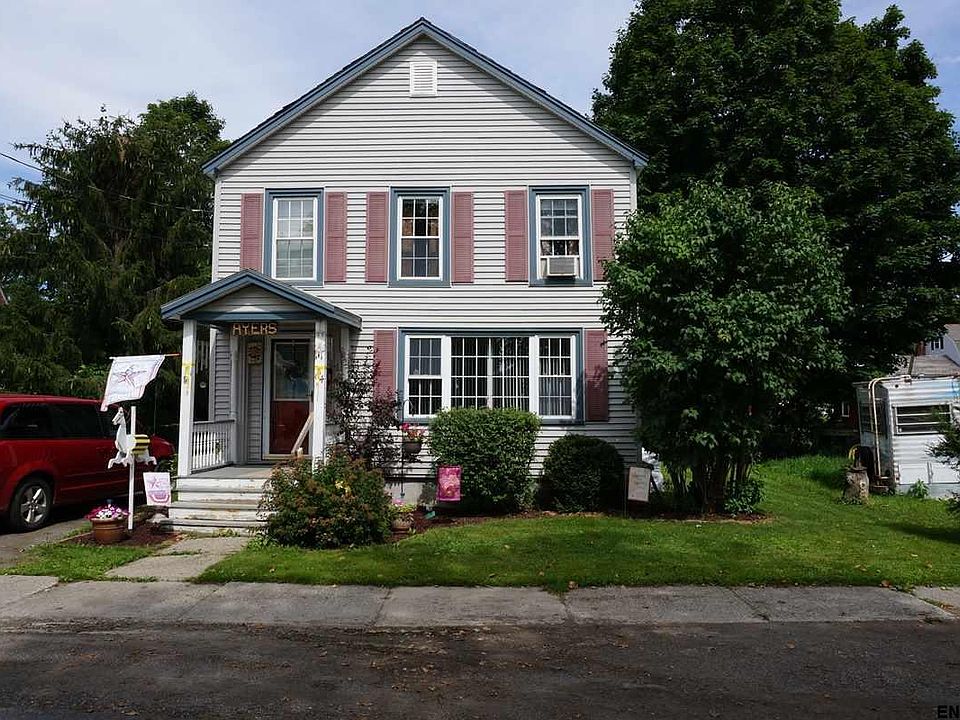 1st image of 64 Archibald St