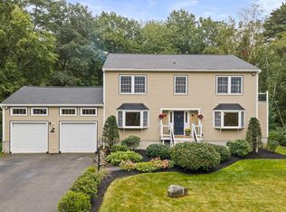 1 Millets Ln, Manchester, MA 01944