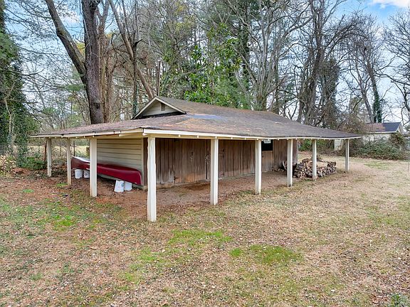 4th image of 504 Kingree Rd
